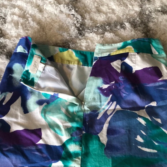 LOFT Skirt-purple, teal/aqua and blue. Stretchy - Picture 3 of 4